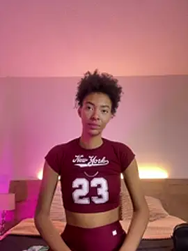 Kiara Kamau XXX online show from July 9, 12:18 pm