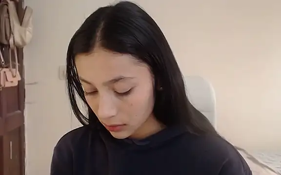 Salomesweet02 online show from July 23, 2:36 pm