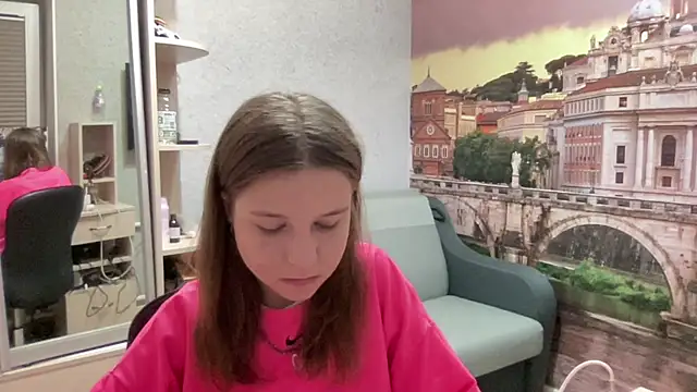 HwaTrippel online show from June 21, 7:18 pm
