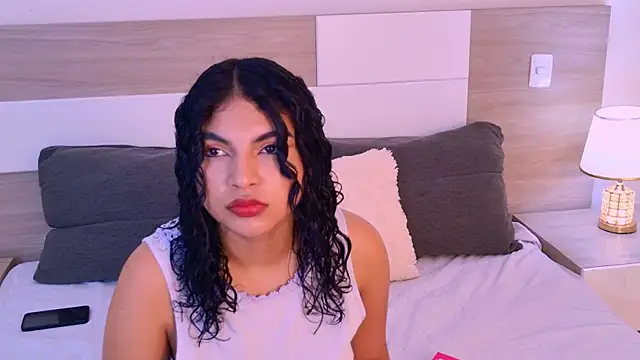 MelodyAlvarez online show from July 23, 11:40 am