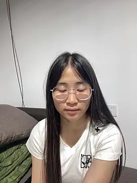 c2638052 online show from June 16, 3:07 am