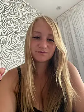 Emilia ki online show from July 22, 11:00 am