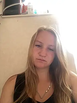 Emilia ki online show from June 30, 11:42 am