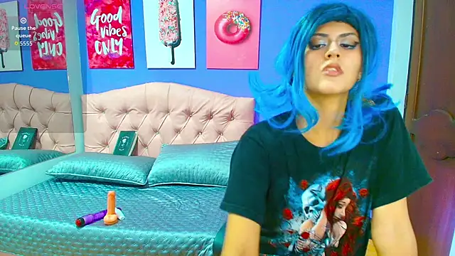 Sophie Mcgreen online show from July 28, 8:12 pm