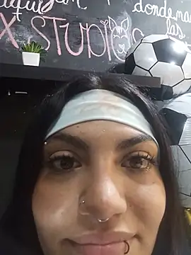 Melliks online show from June 25, 5:58 pm