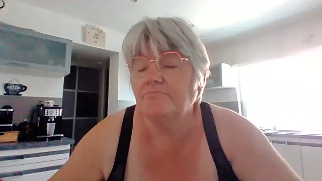 coquinesensuel online show from June 23, 2:04 pm