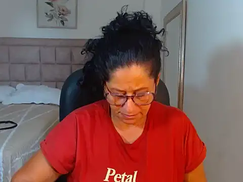 juanitaaxoox online show from July 17, 2:10 pm