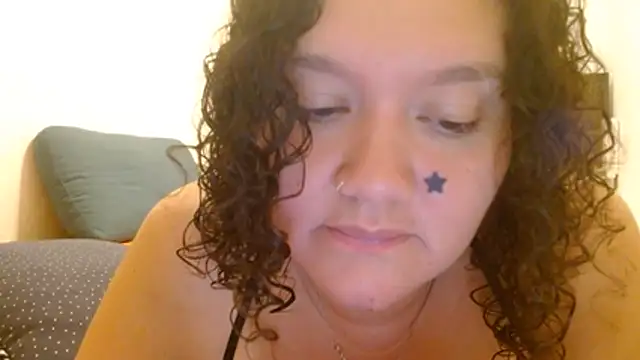 HeidiSanabria online show from July 29, 11:16 pm