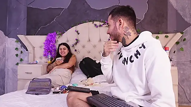 GabbyAndDominic online show from July 12, 1:01 pm