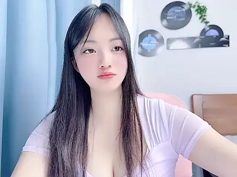 Winnie666999 online show from June 25, 3:28 am