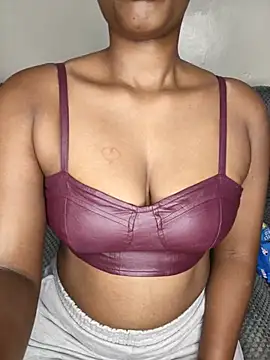 Ebbony-lover1 online show from August 5, 11:55 pm