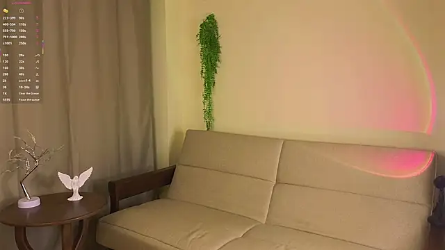 VacuumBarbie online show from July 28, 12:48 pm