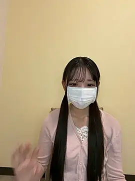 risa      online show from July 21, 5:35 pm