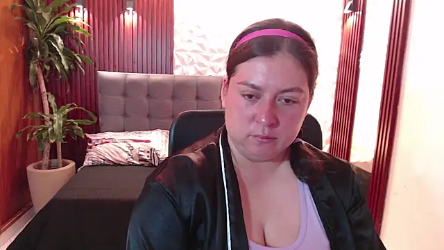 lorena prg7 online show from June 25, 1:35 pm
