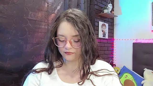 Sweet issabell online show from July 28, 1:21 pm