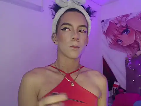 Audrey Parkers online show from July 1, 1:32 pm