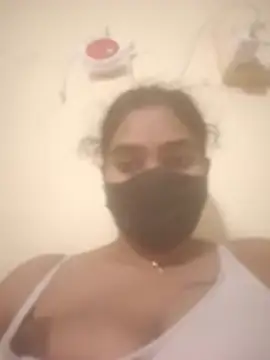 Cute-girlyy online show from August 4, 3:40 pm