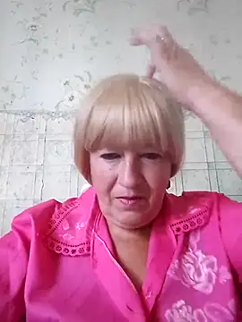 EmmaSwan555 online show from July 19, 4:09 pm