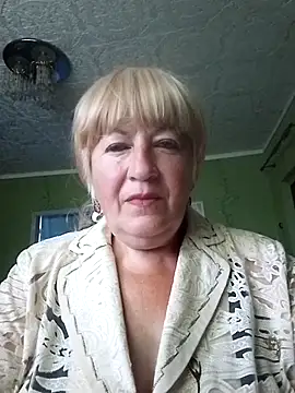 EmmaSwan555 online show from July 18, 3:58 pm