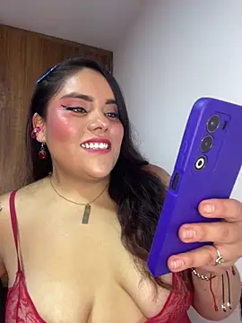 CamilJoness69 online show from July 28, 2:13 pm