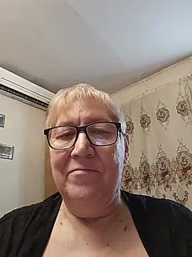 Molli1408 online show from July 28, 2:13 pm