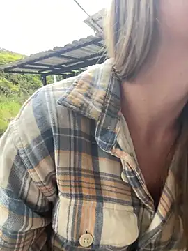 Blondie angie online show from July 25, 9:55 pm