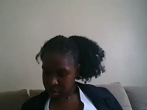 ebonymalony online show from June 28, 9:16 am