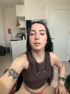 Ellie Whitfield online show from July 21, 12:17 pm