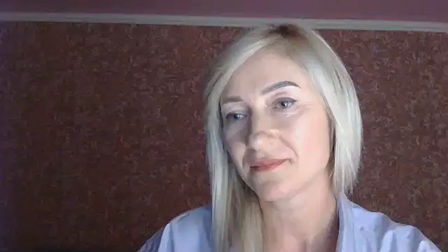 moonlightAnna online show from July 25, 10:17 pm