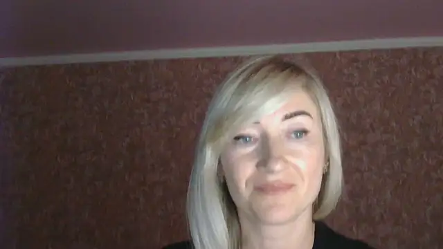 moonlightAnna online show from July 8, 11:51 pm