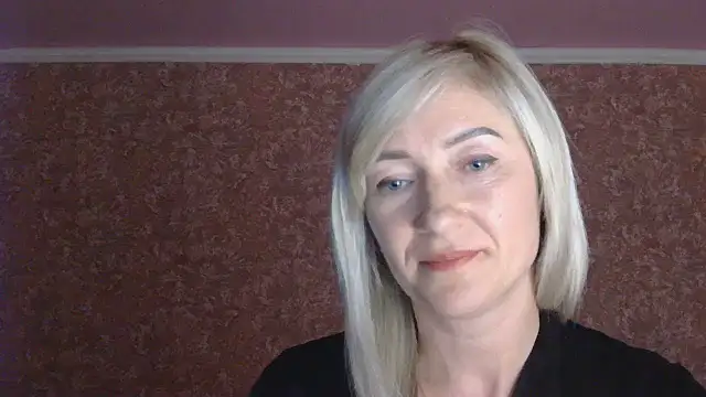 moonlightAnna online show from July 31, 10:55 pm