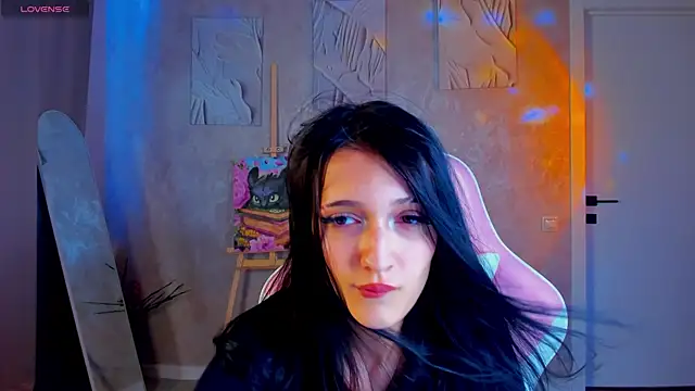 Emily Carteri online show from July 21, 8:37 am