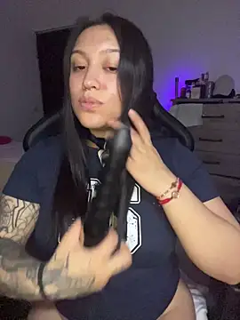 Lilyhotson online show from July 22, 10:55 pm