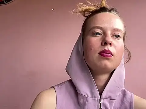 BettyFlirty online show from July 9, 12:29 pm
