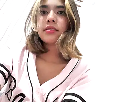 Emma anngel online show from July 3, 6:19 am