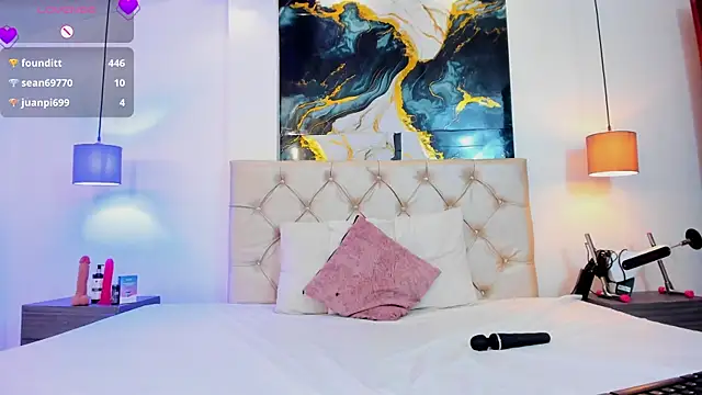 Mia Pinkyy online show from July 26, 8:49 pm