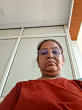 Priya-696 online show from July 29, 2:33 am