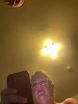 shygirl37 online show from July 18, 2:37 am