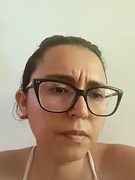 IsaxFox03 online show from July 30, 1:23 pm