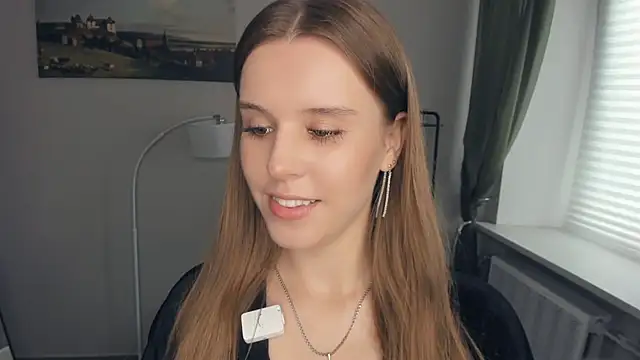 ArianaLeos online show from July 12, 8:15 am