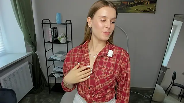 ArianaLeos online show from July 19, 8:49 am