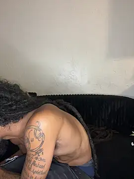 peachxpatron98 online show from July 20, 4:37 am