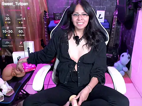 sweet tulipan online show from July 28, 11:26 pm