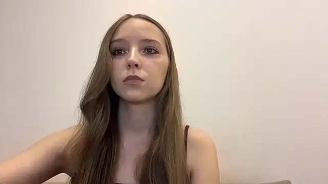 lunarleya online show from July 30, 4:41 pm