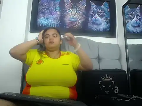 BBW Sharol online show from July 23, 11:51 am