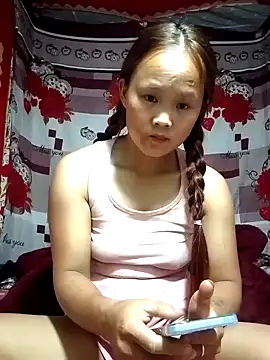 Hanhphuc x online show from July 20, 10:39 am