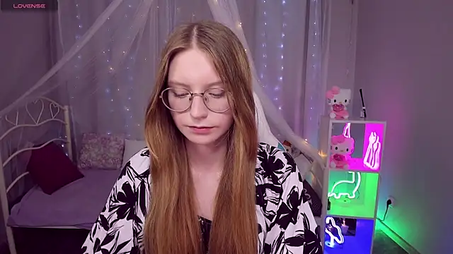 MaryVance online show from July 18, 9:34 am