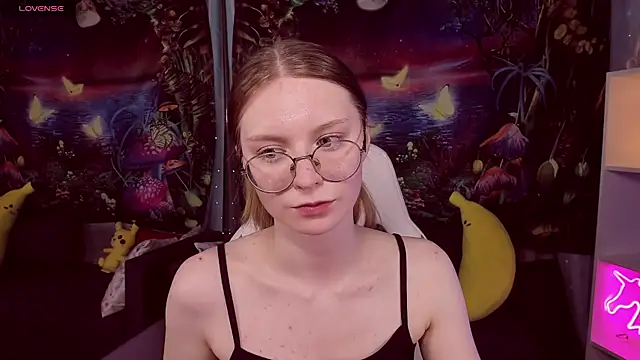 MaryVance online show from July 28, 2:13 pm