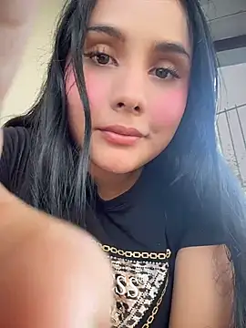Noa  Harper online show from July 22, 9:27 pm