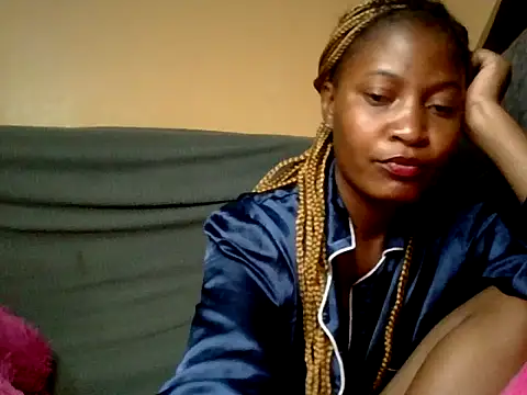 sexybaddie27 online show from July 18, 9:56 am